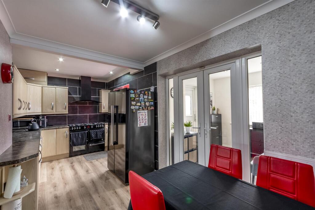 Open Plan Dining Kitchen