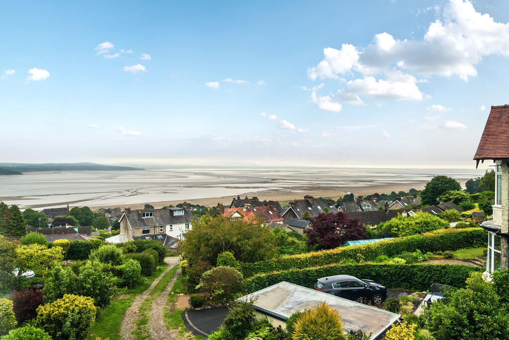 Views to Morecamb...