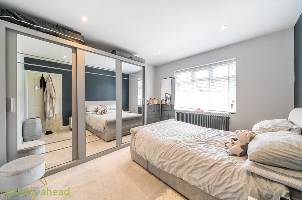 fa18480a-06b4-4a0...