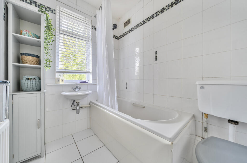 1370385-23-68fa37...