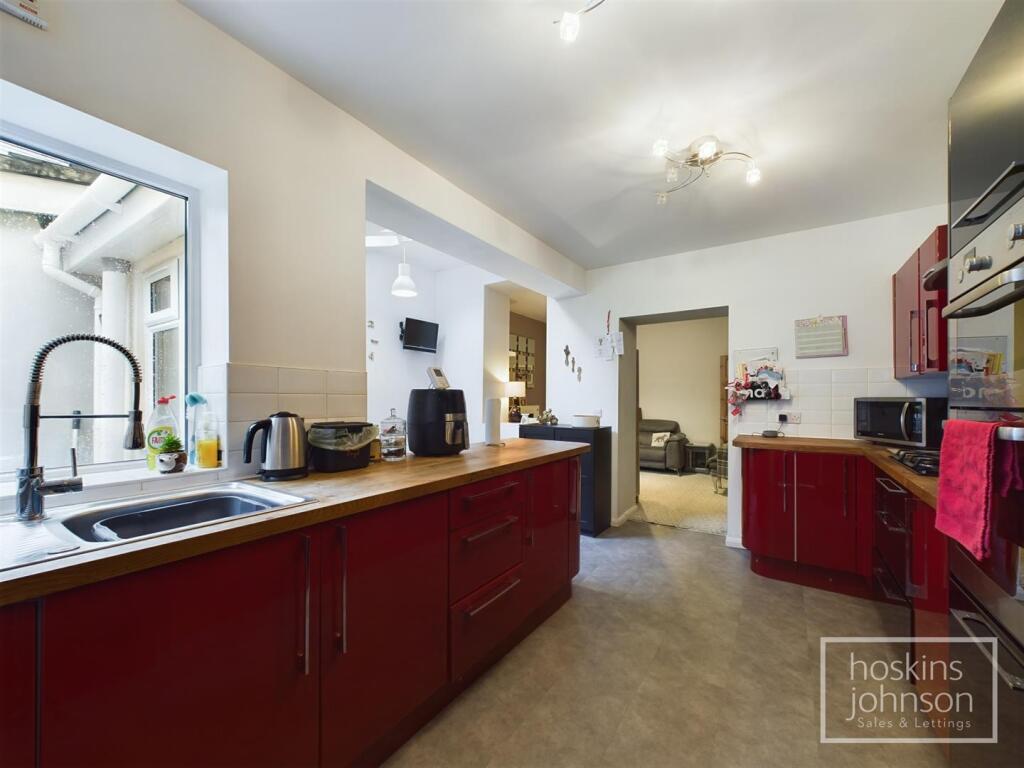 Kitchen/Breakfast Room