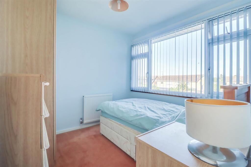 15 MERLIN WAY INSIDE-10.jpg