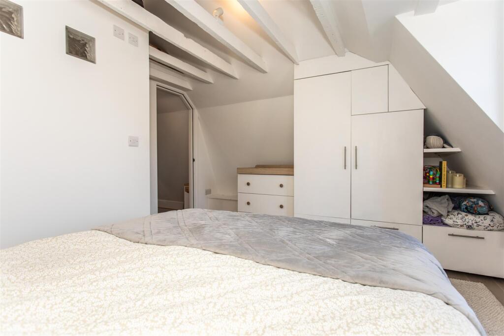 3, 1a St Martins Lane30.jpg