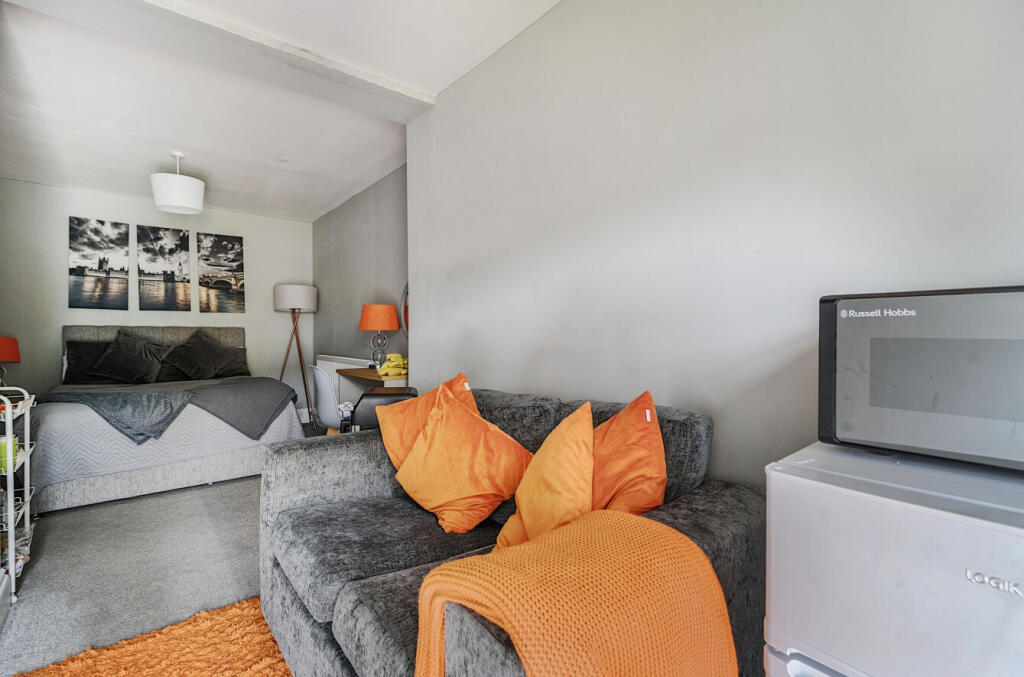 1296130-6-6841bc3...