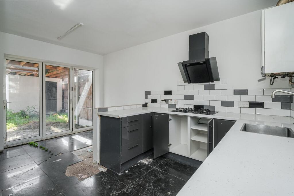 5 Marple Grove, Stretford, Manchester M32 0BD