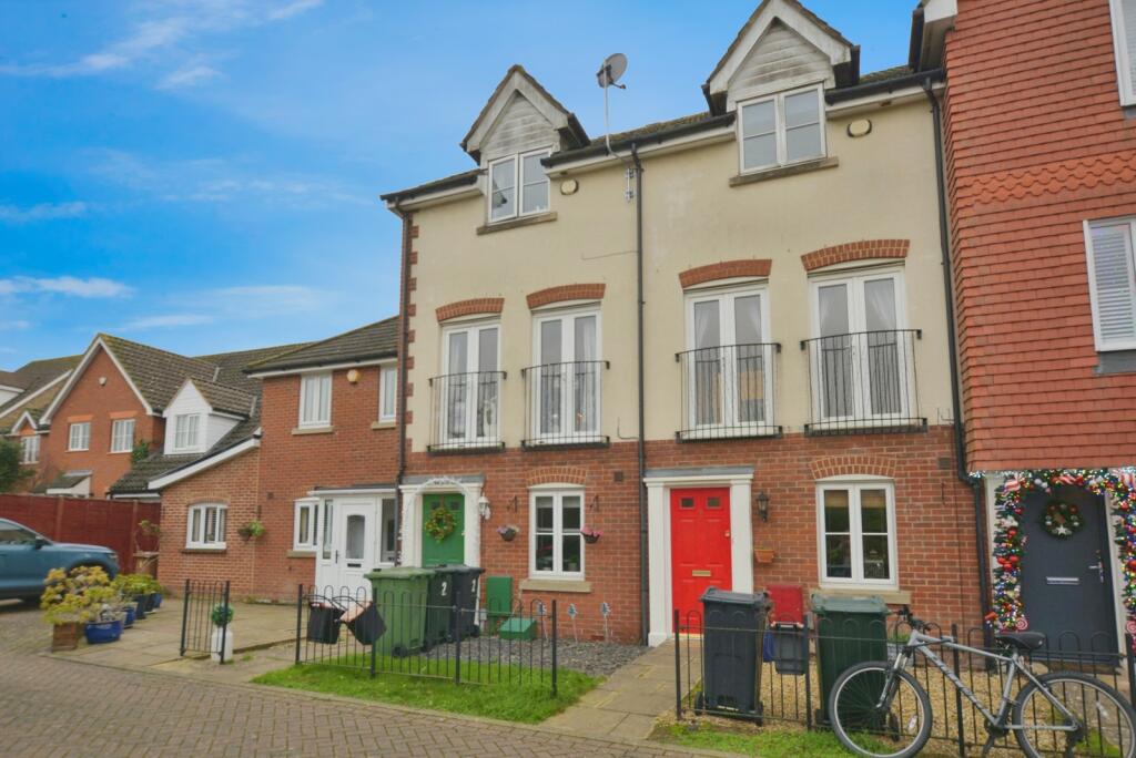 Hereford Close, Kennington, Ashford, Kent, TN24