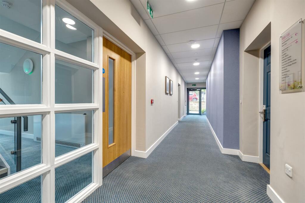 8 Sprimgfields, School Lane, Ashby