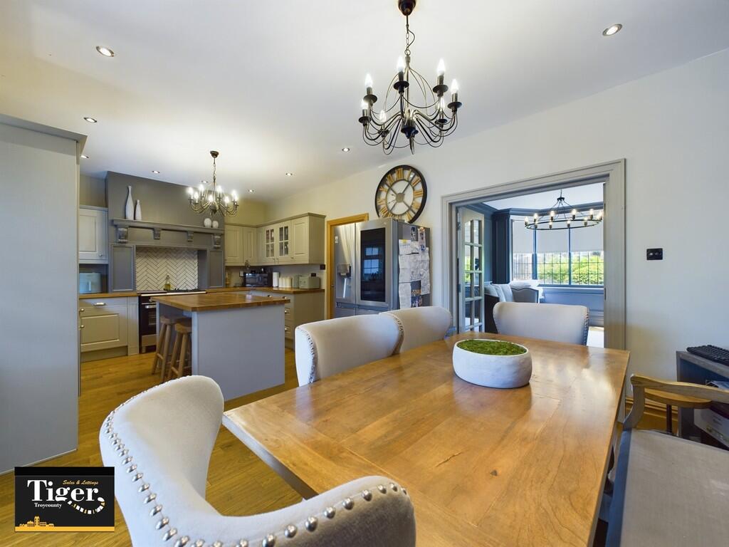 CAM03440G0-PR0065...