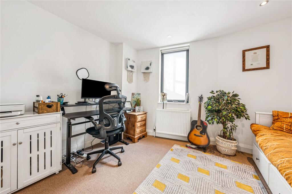 Picture No. 03