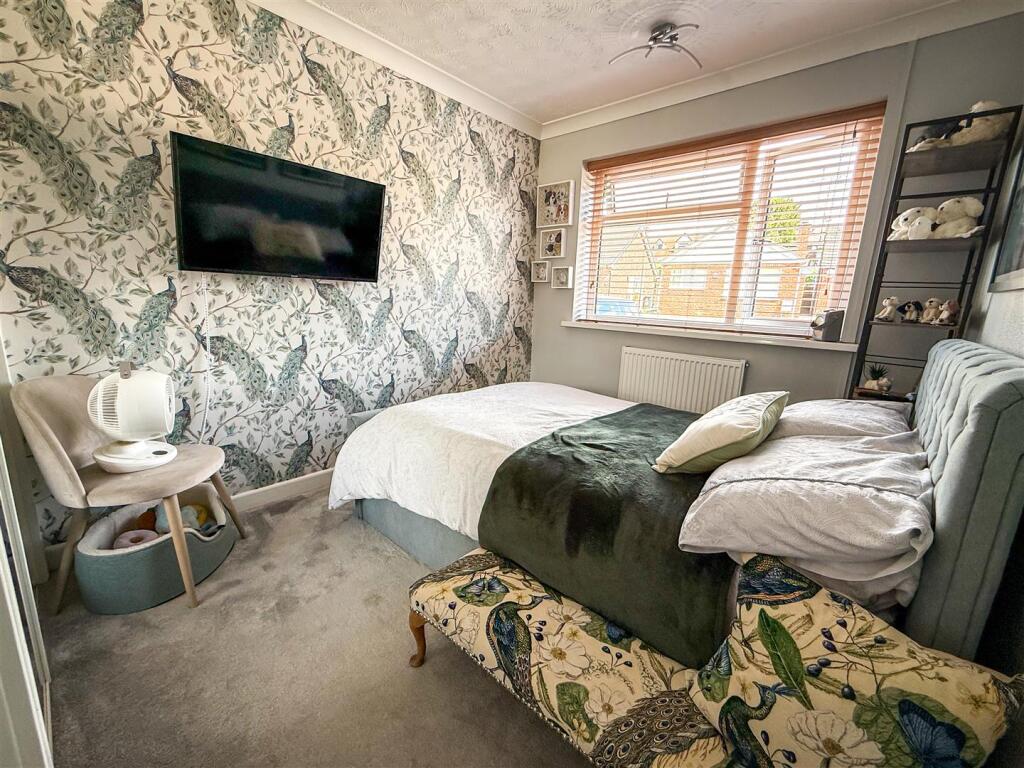 BEDROOM TWO