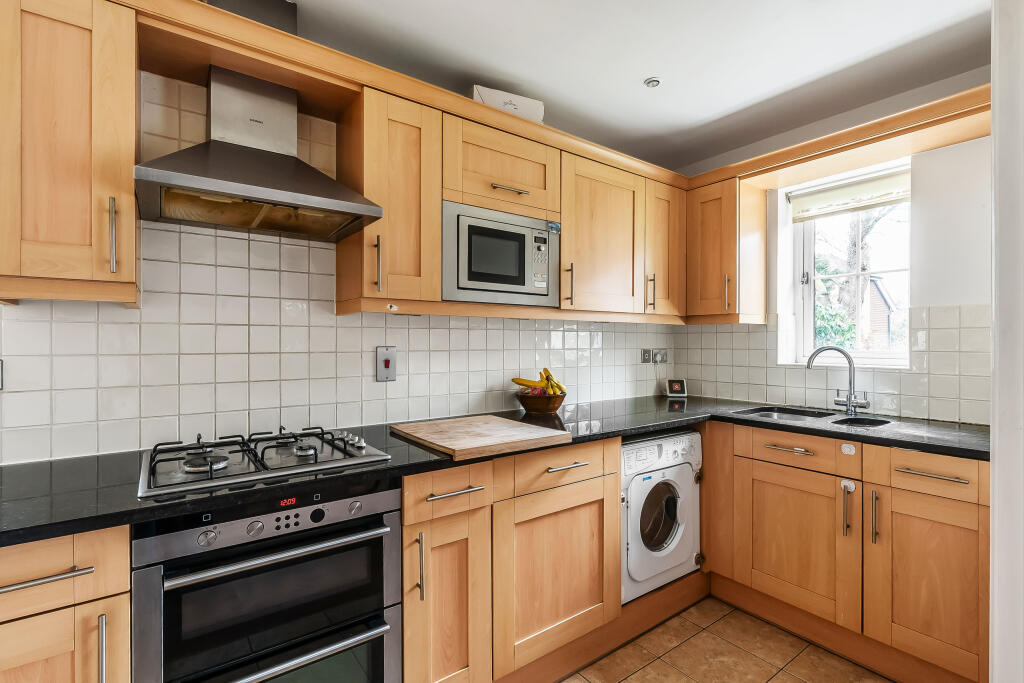 Flat-2-Lynton-House-9