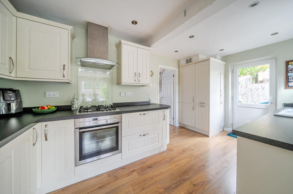 1345339-22-68b55f...