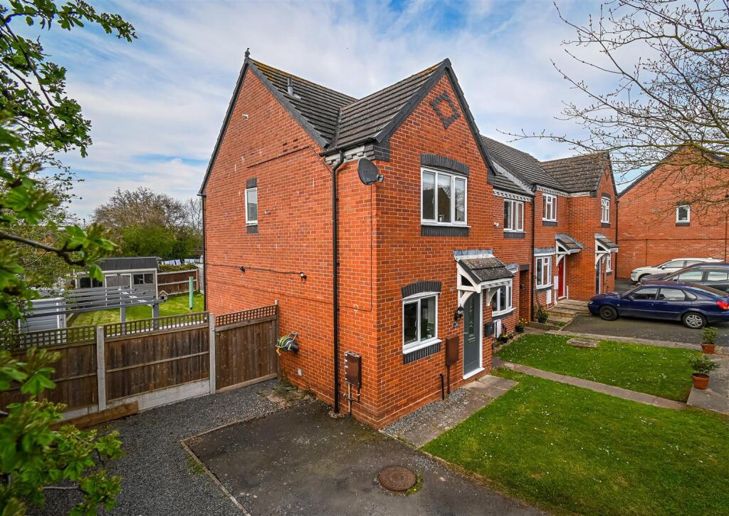 16 Ridley Close-17.jpg