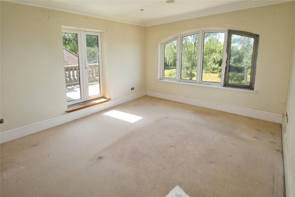 Main Bedroom