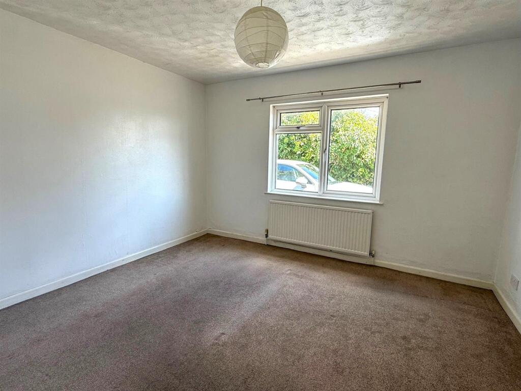 Bedroom1.jpg