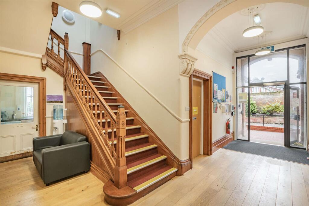 8527758-interior05-800.jpg