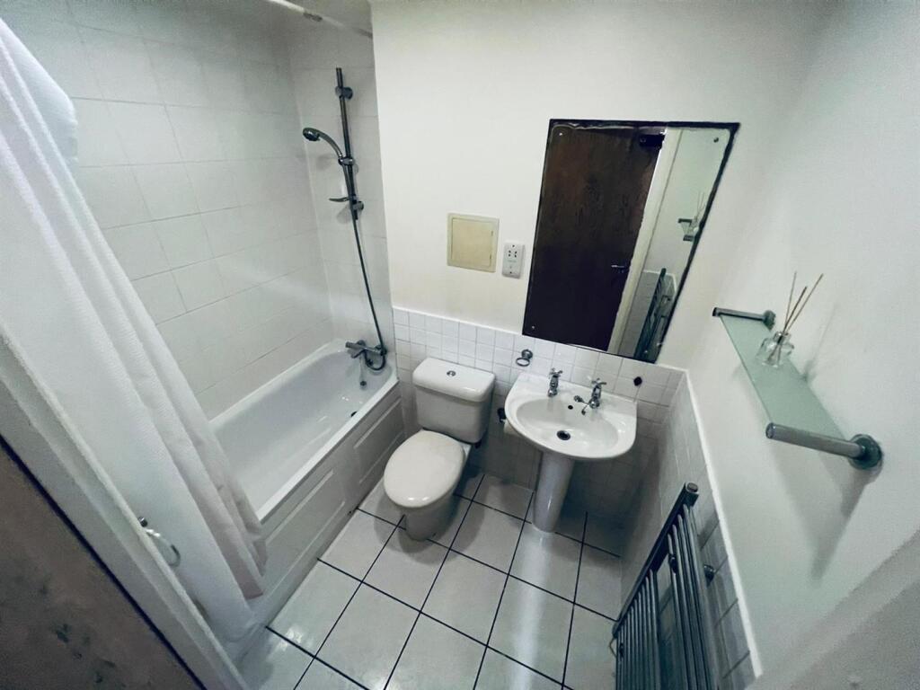 To Let, Rent - 2 bed in Campbell Road, London, E3 