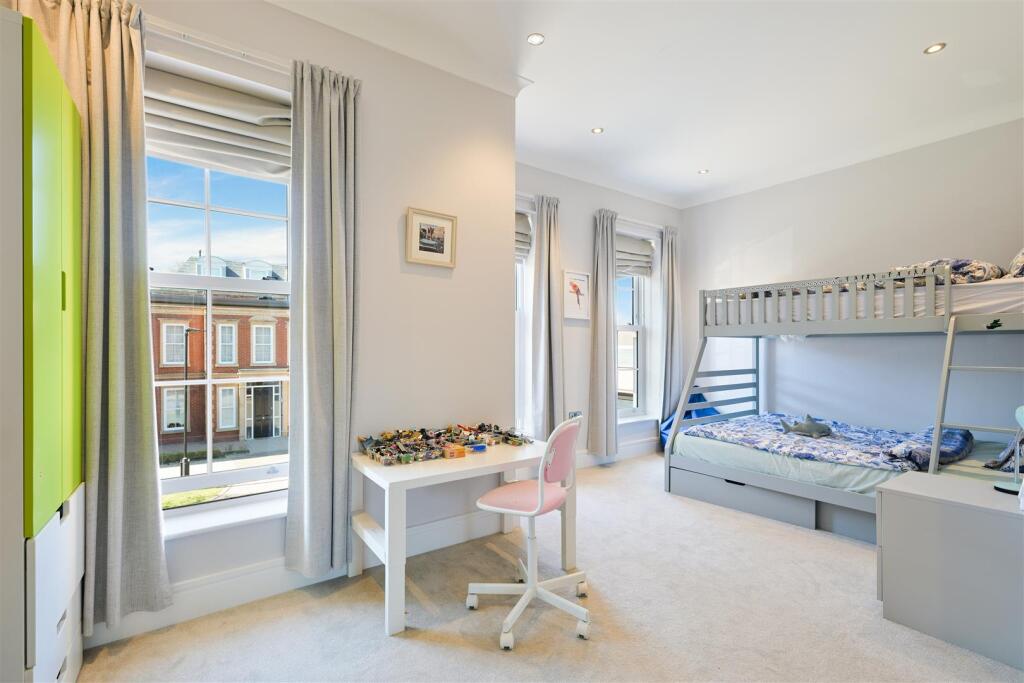 PINE LODGE WAY, 8- (7).jpg