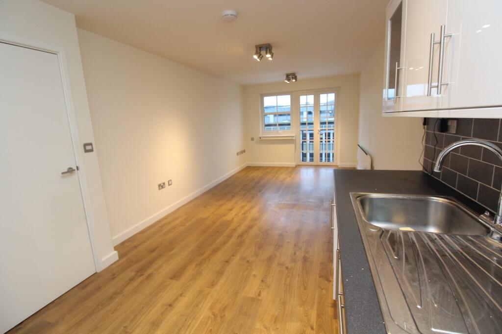 Kitchen/Lounge