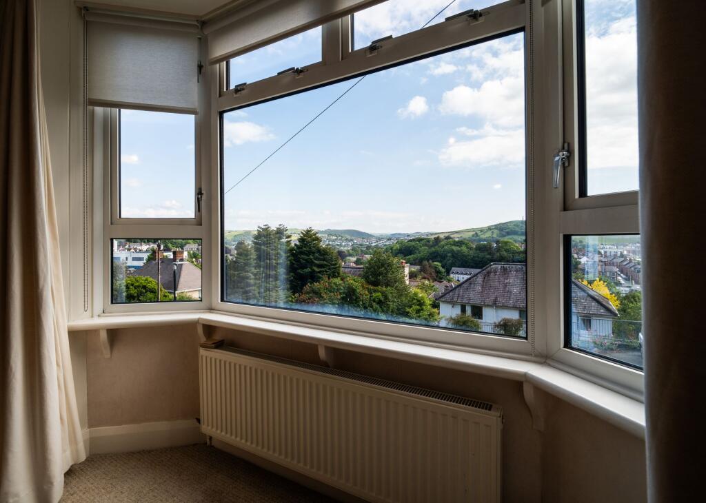 Sitting / Dining Room