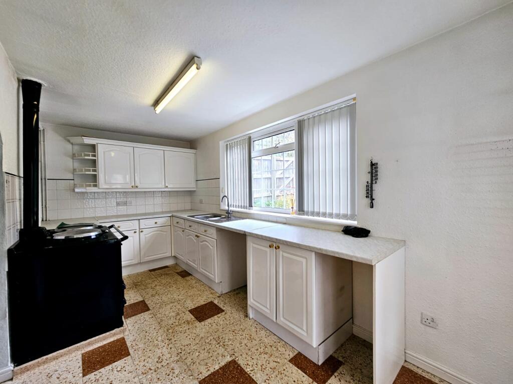 10688307-ac23-4f94-8a7b-9bd455713a49