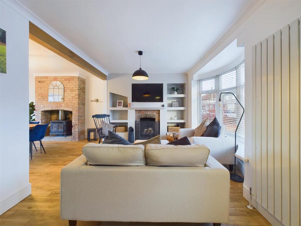 Lounge: