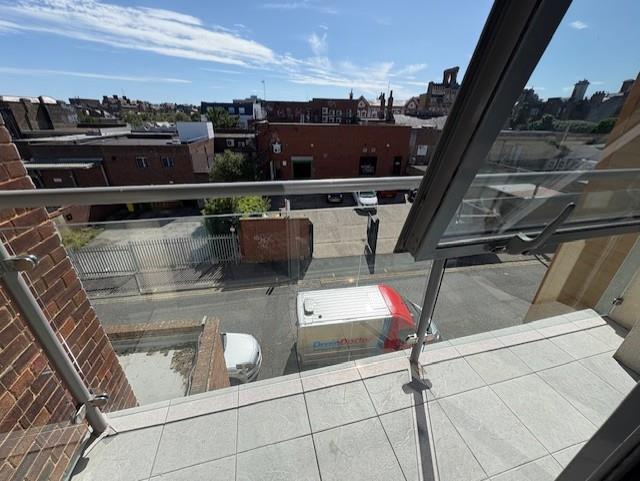 12kingswood8.jpg