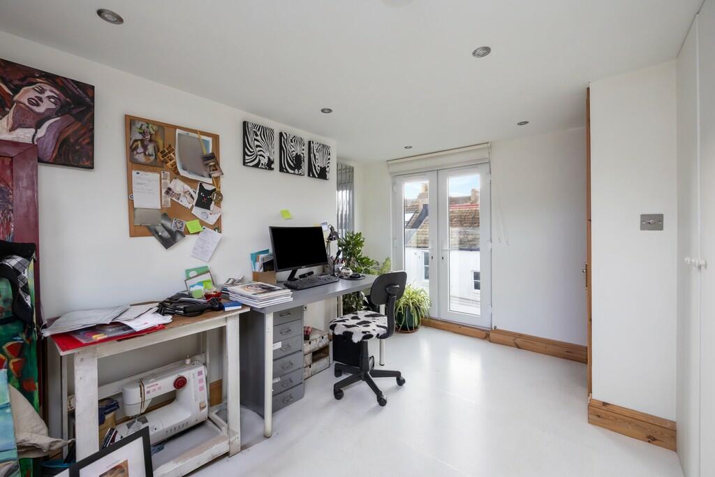 Hendon Street, 40...