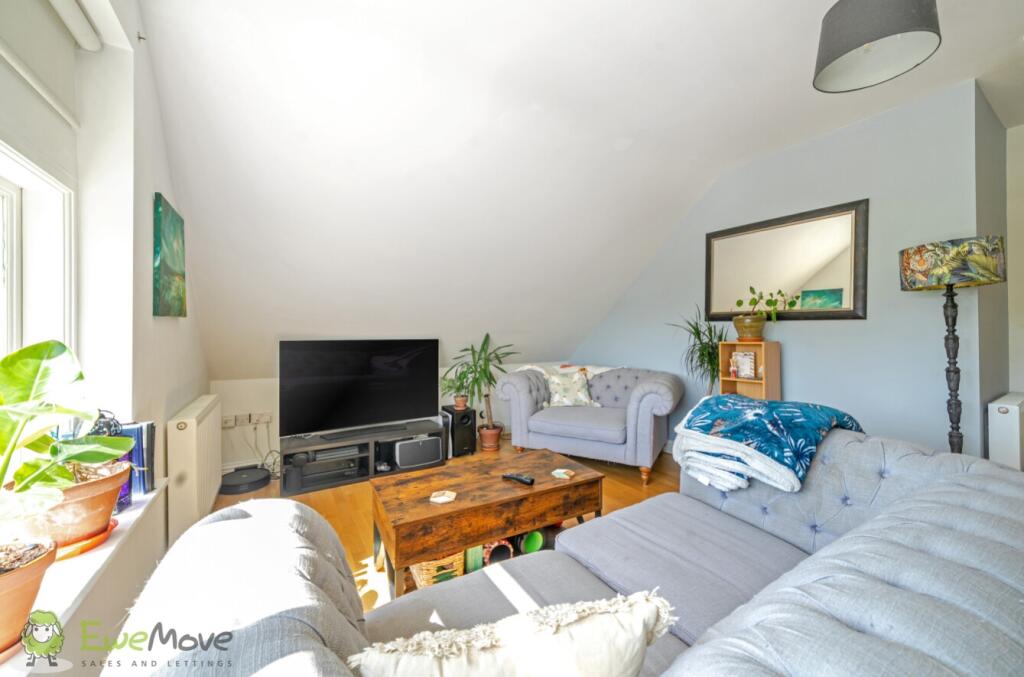 e4ae7d31-3c19-4a4a-81b1-841f465d6624