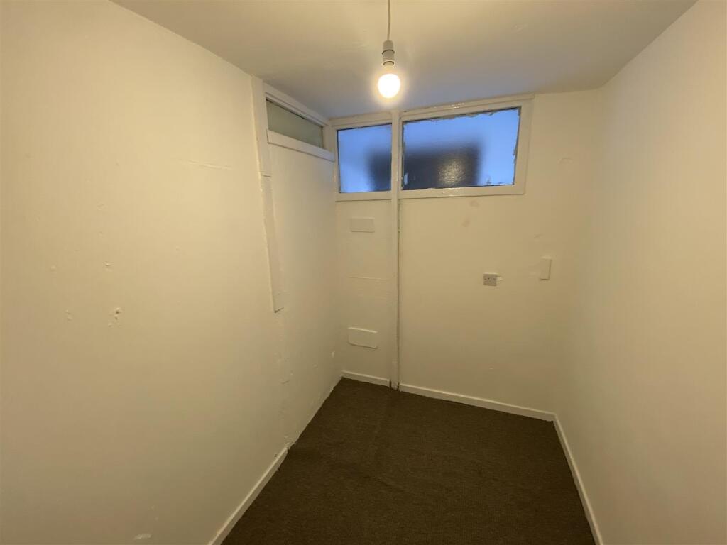 Storage Cupbaord.JPG