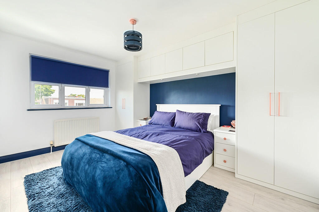 50 Frogmore Rd (6...