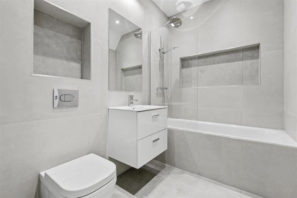Flats 9, 15-17 Tudor Gardens - QH9kX49bJ0VETdi5cIf