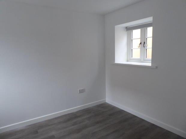 17WestfieldTerrMainBed