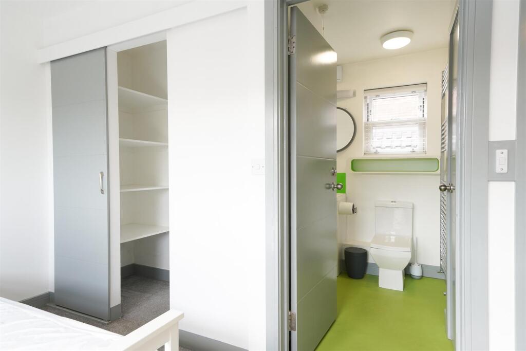 56 Grove Street-14.jpg