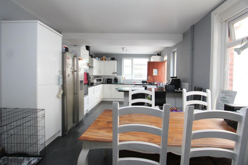 Kitchen Breakfast Room