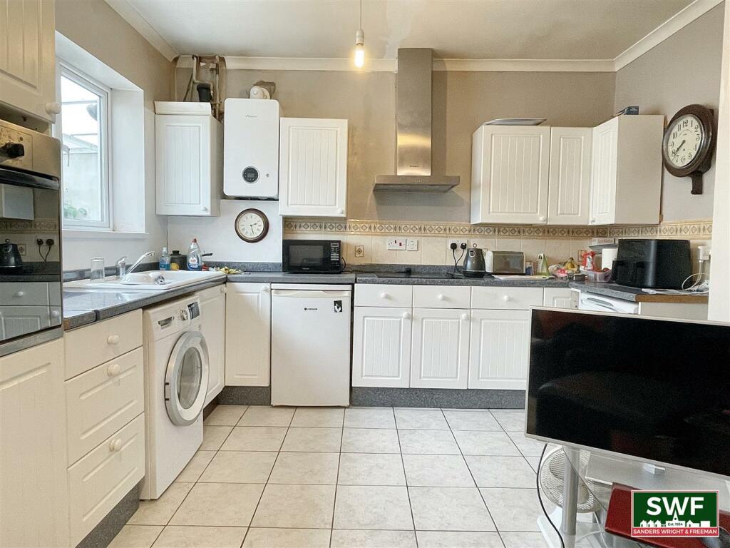 kitchen use.jpg