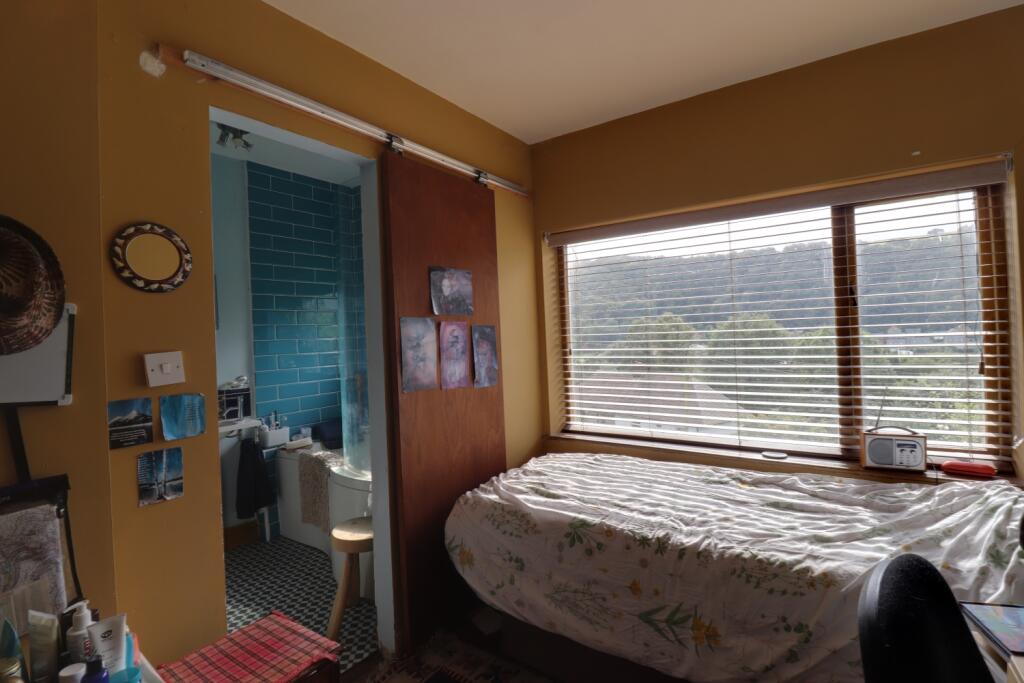 Single bedroom 1a