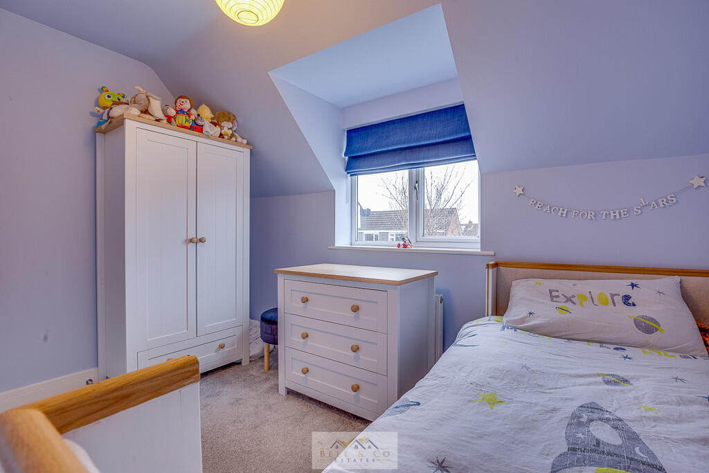 Bedroom 2.3