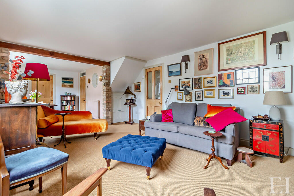 8623736-interiorW...