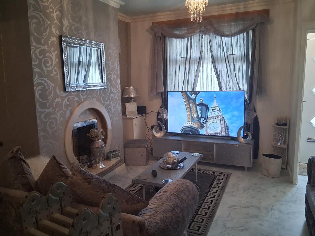 b4aaf0d7-9b07-4e6b-a734-5ea43f5c7197