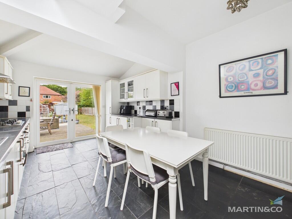 CAM03111G0-PR0368...