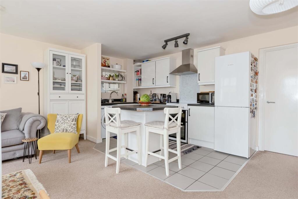 For Sale by Aspire Residential | Wordsworth Road