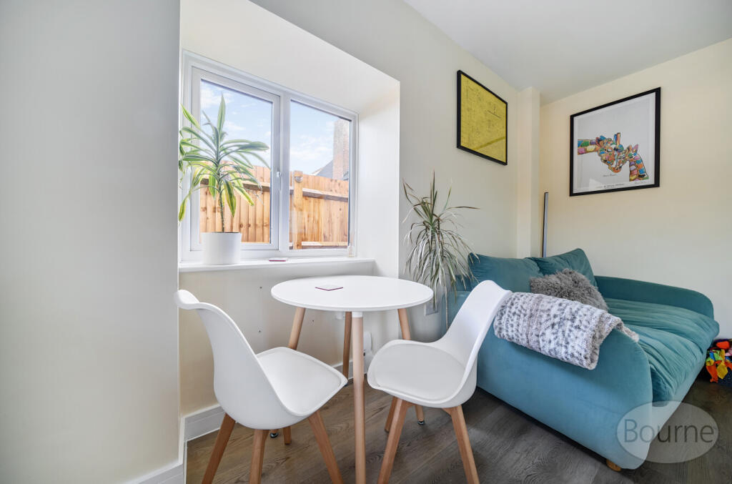 da4e23e9-c24d-439...