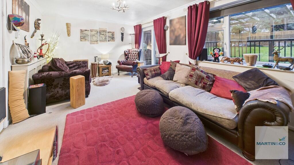 CAM03663G0-PR0211...