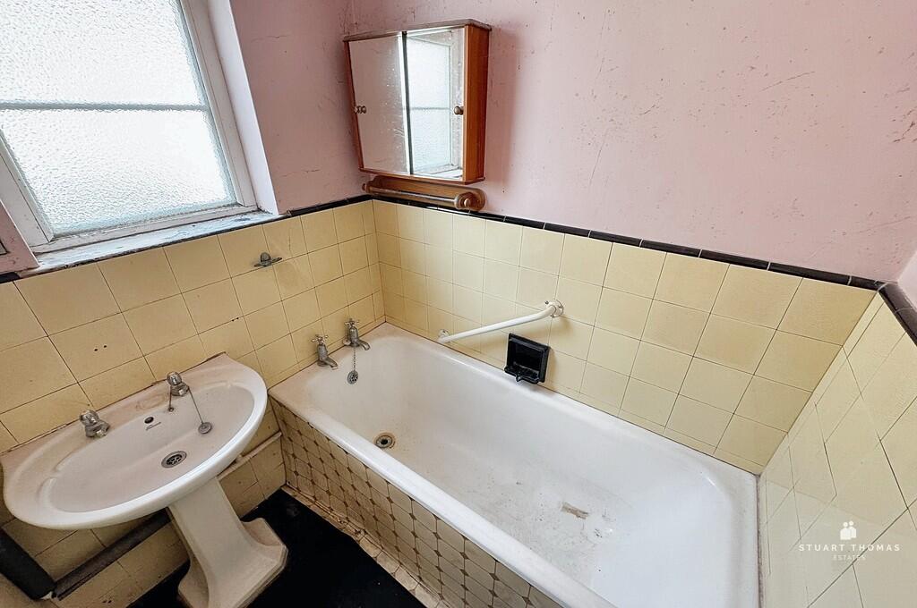 processed-D7C403B...