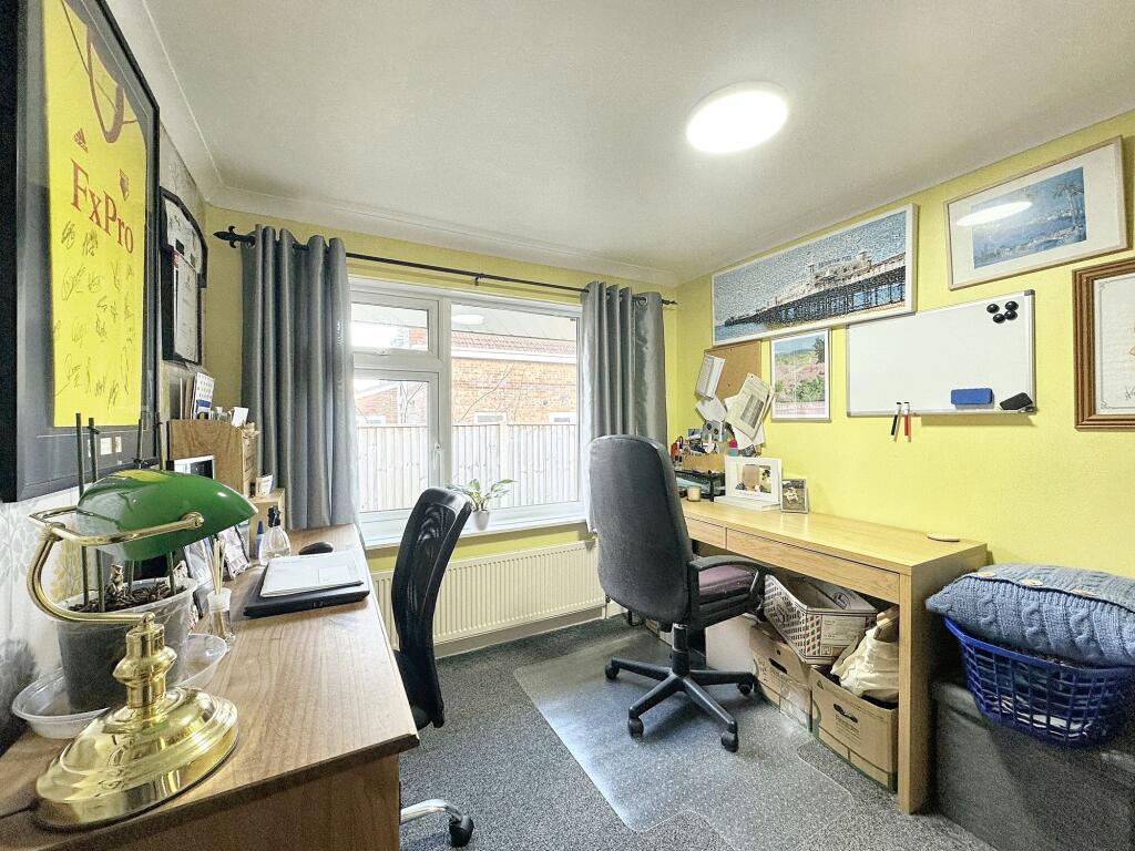 Bedroom Three/Study