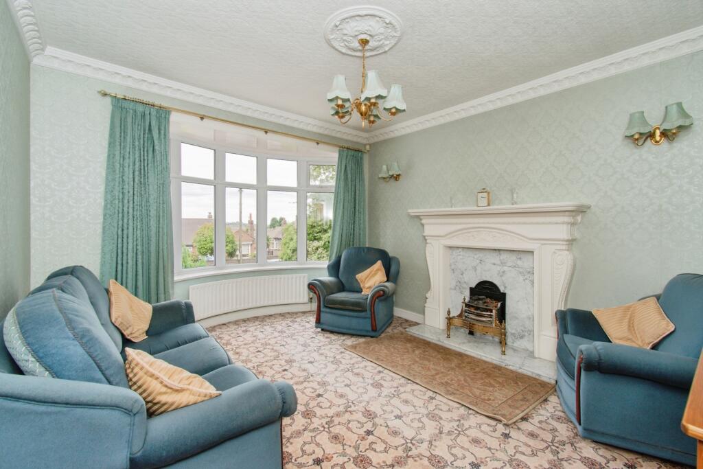 Bedroom/Sitting Room