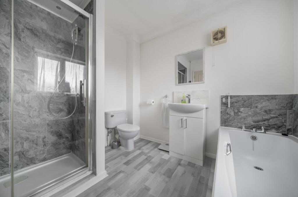 1302713-13-6839be21393c8