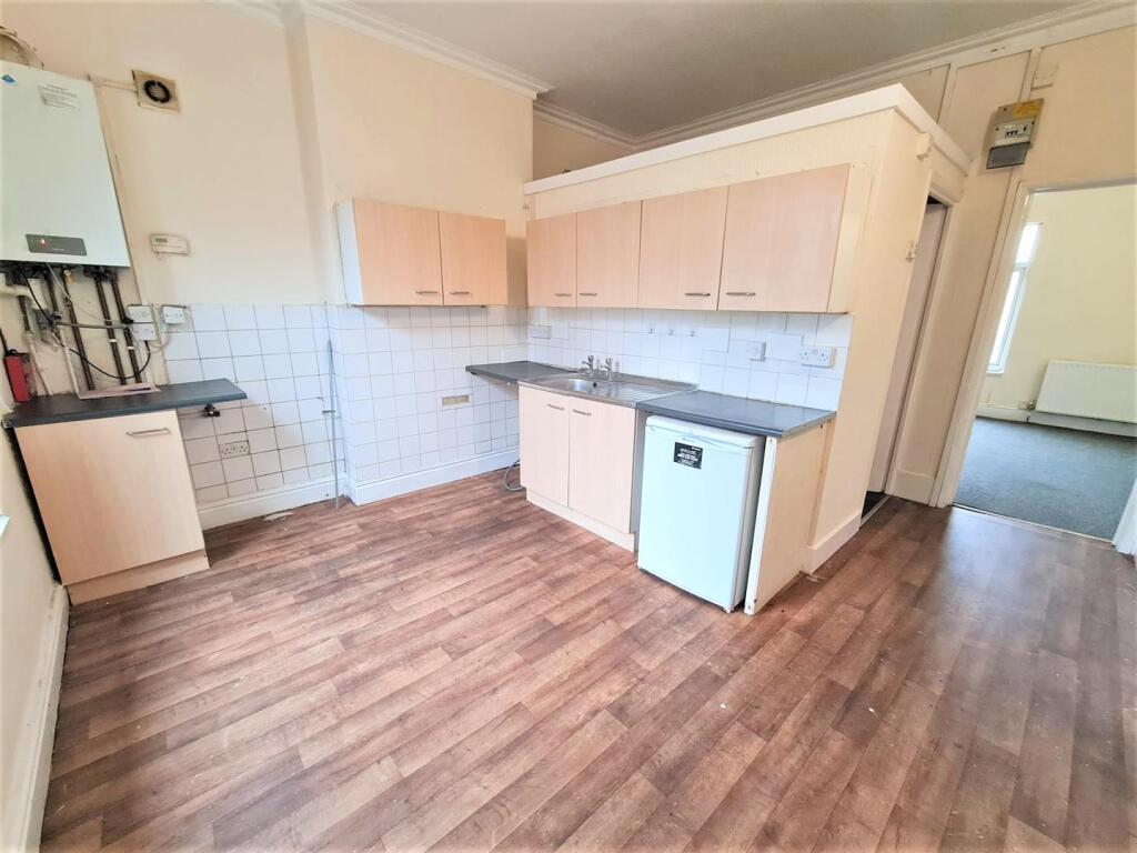 Studio 4 kitchen