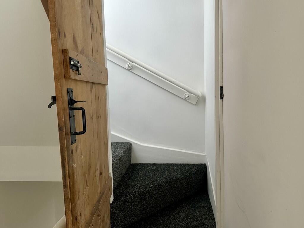 First floor landi...